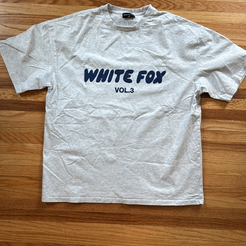 White Fox VOL.3 Graphic Tee S/M Heather Gray